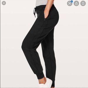 Lululemon joggers